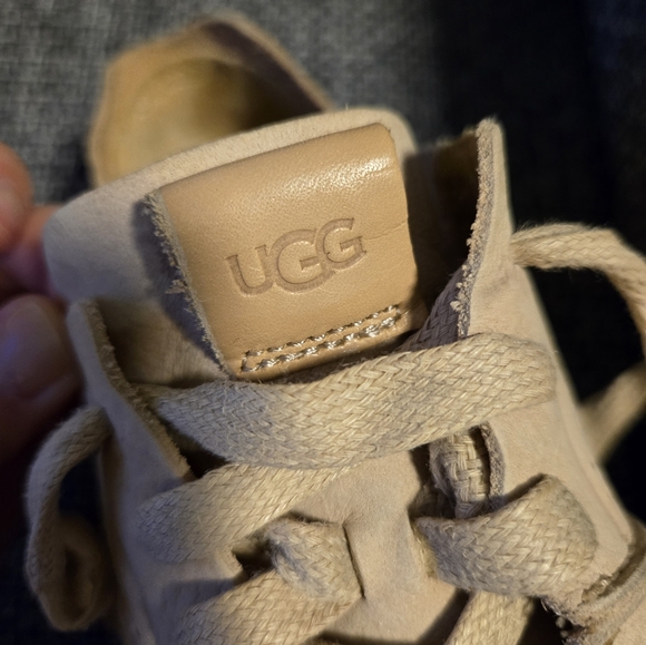 UGG Women's Tye Treadlite Nubuck Trainers  - Picture 4 of 6